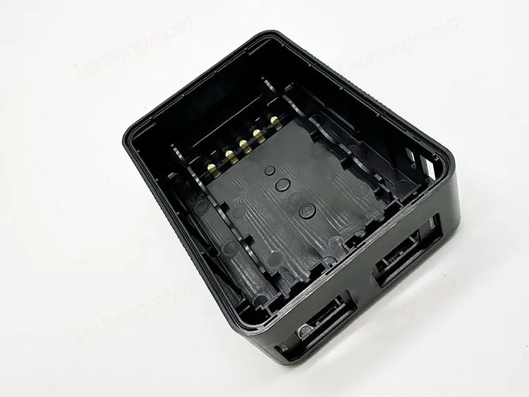 特诚科技精密工程塑料注塑件实拍